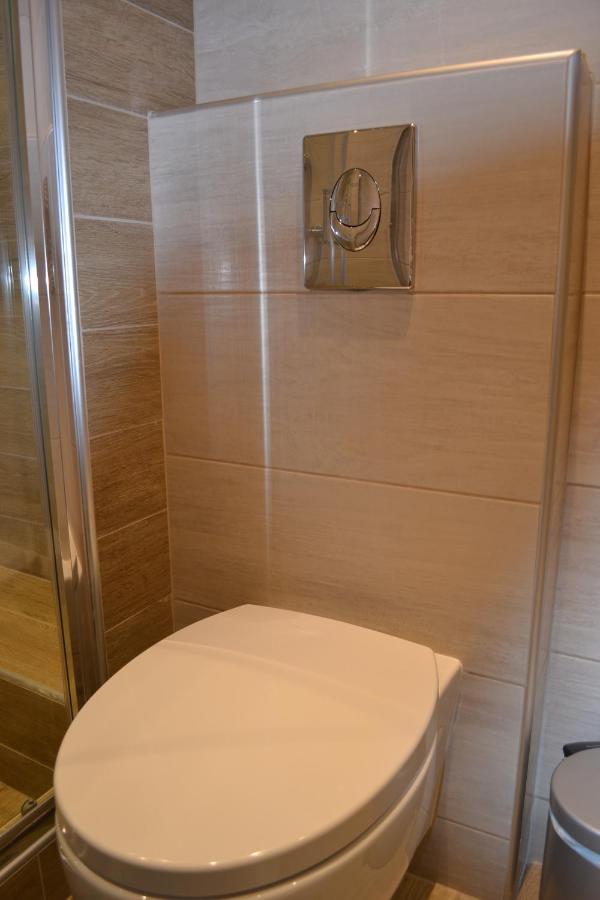 Апартаменты Kalamaria Brand New 2 Bedroom Салоники