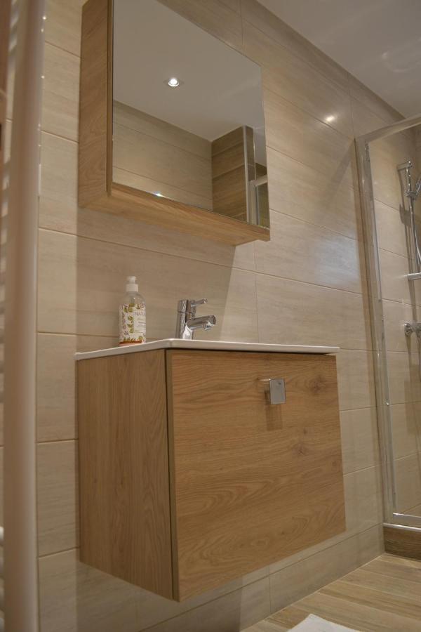 Kalamaria Brand New 2 Bedroom Салоники