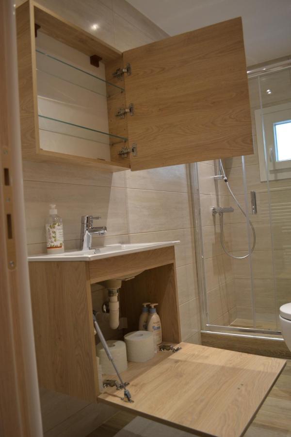 Апартаменты Kalamaria Brand New 2 Bedroom Салоники