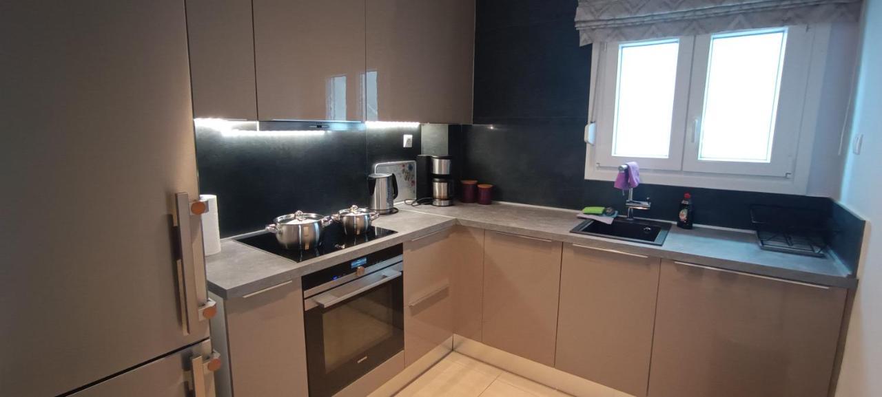 Апартаменты Kalamaria Brand New 2 Bedroom