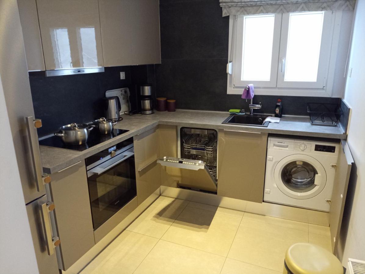 Kalamaria Brand New 2 Bedroom Апартаменты